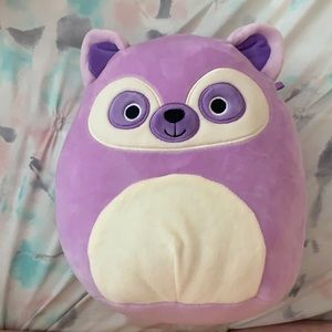Layla lemur squishmallow